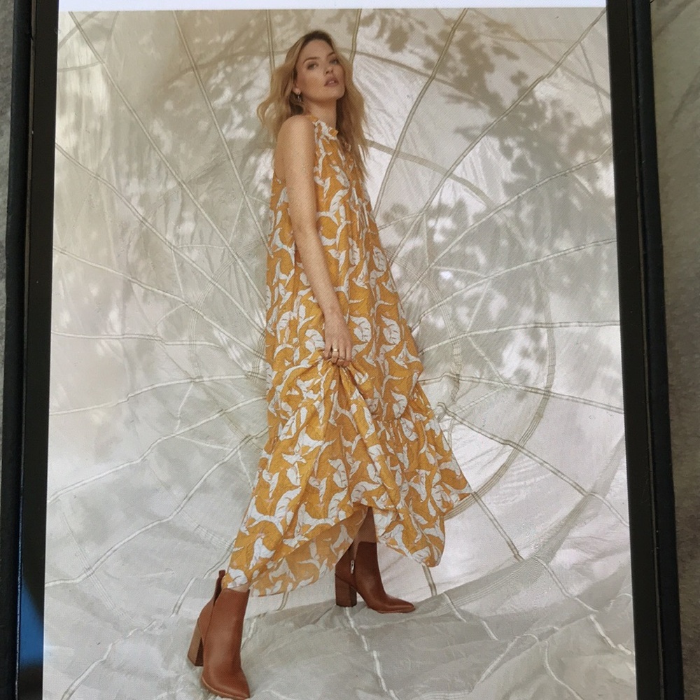 Nine West small halter front tie ruffled maxi dress.